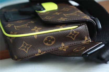 Franco Shops - Louis Vuittons  - 10097