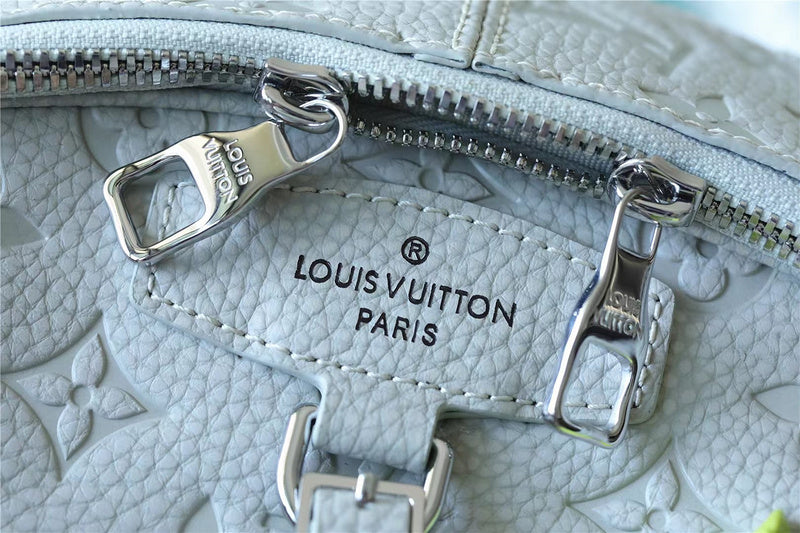 Franco Shops - Louis Vuittons  - 9604