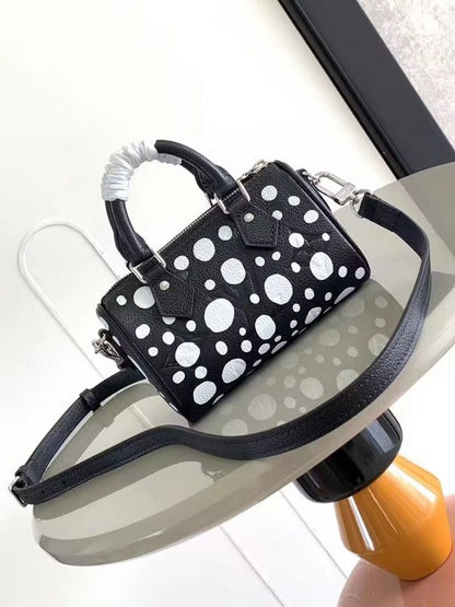 Franco Shops - Louis Vuittons  - 15266