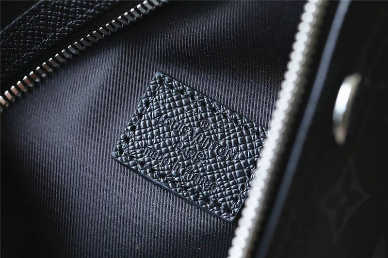 Franco Shops - Louis Vuittons  - 9954