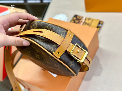 Franco Shops - Louis Vuittons  - 15036