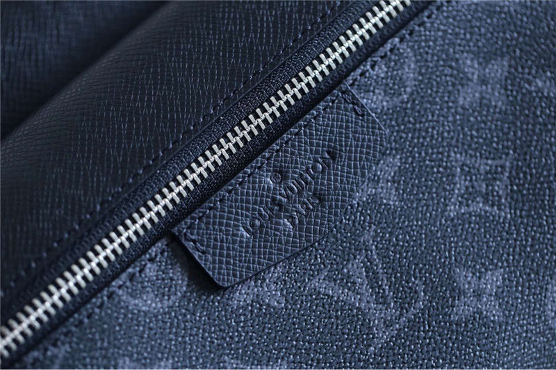 Franco Shops - Louis Vuittons  - 10198