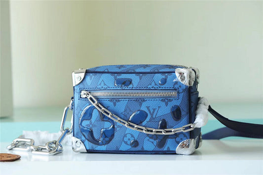 Franco Shops - Louis Vuittons  - 9916