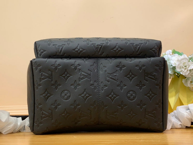 Franco Shops - Louis Vuittons  - 15288