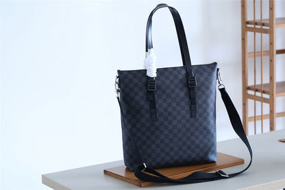 Franco Shops - Louis Vuittons  - 9839