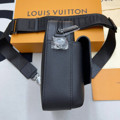Franco Shops - Louis Vuittons  - 9934