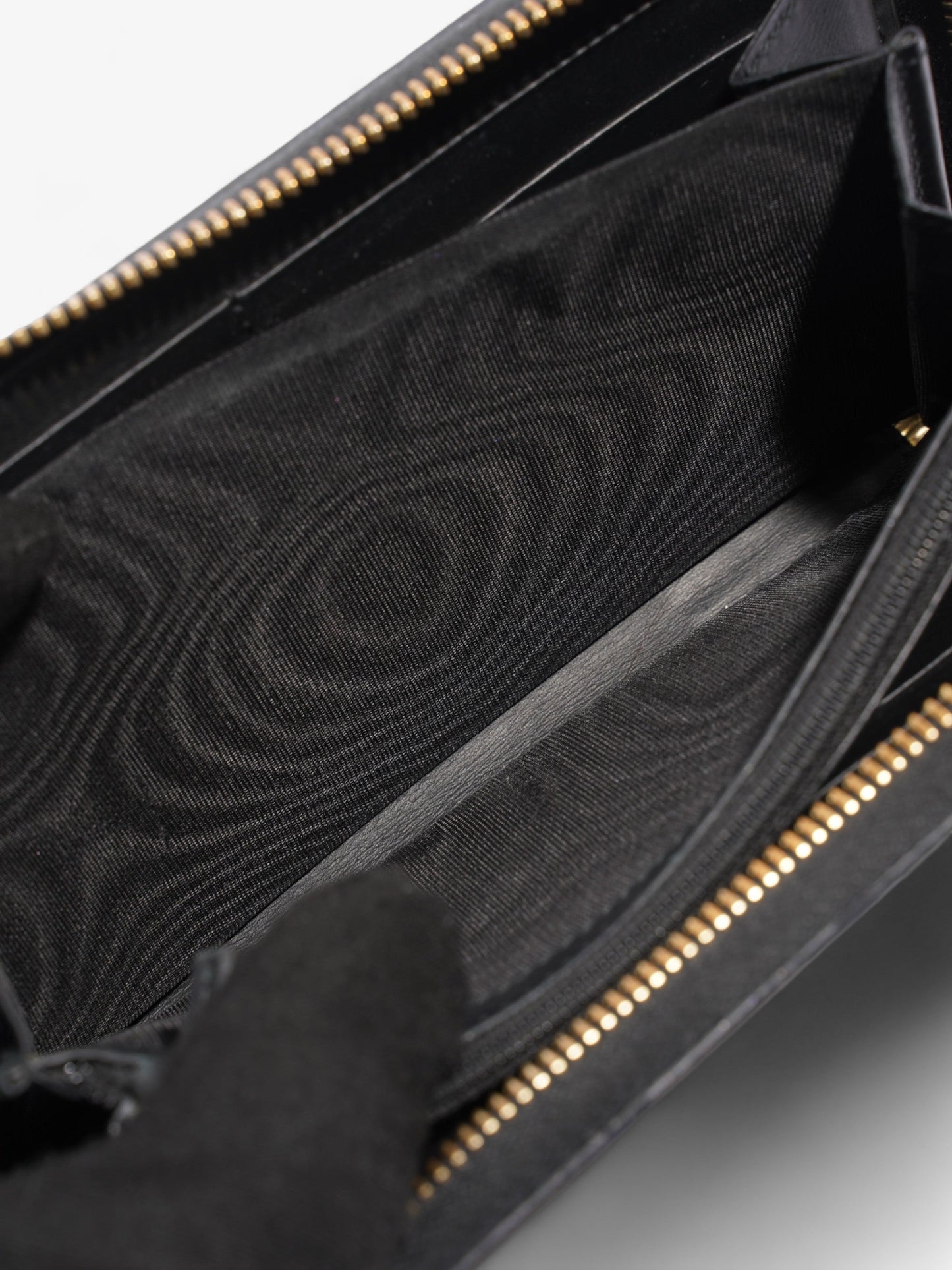 Gucci GG Supreme Zip Around Wallet Supreme / Gold Coated Canvas