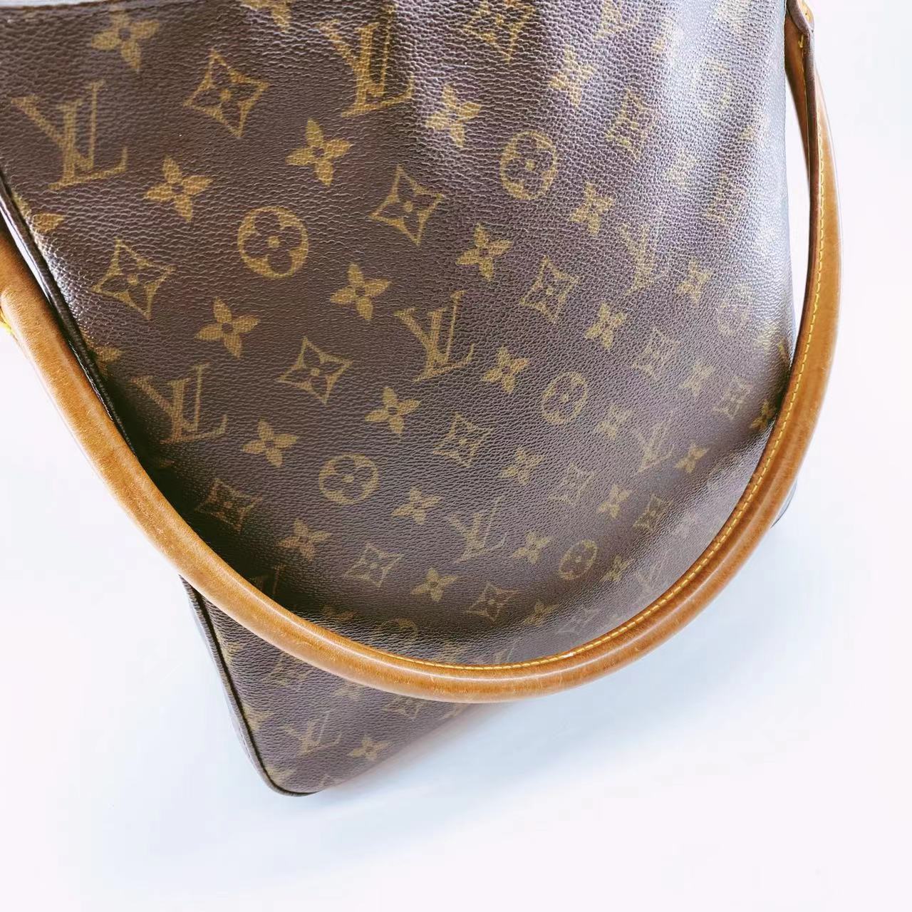 Louis Vuitton Looping GM TWS