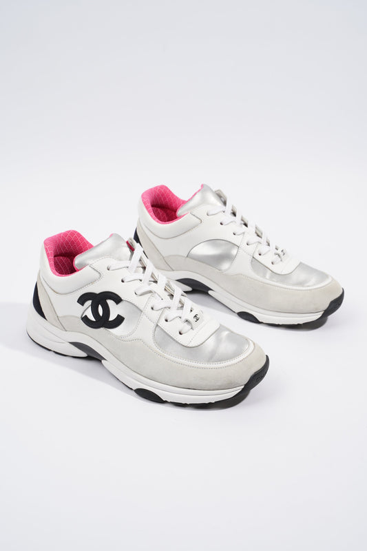 Chanel CC Logo Sneaker White   Silver   Black Suede EU 38.5 UK 5.5