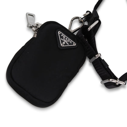 Prada Re-Edition 2005 - Nylon