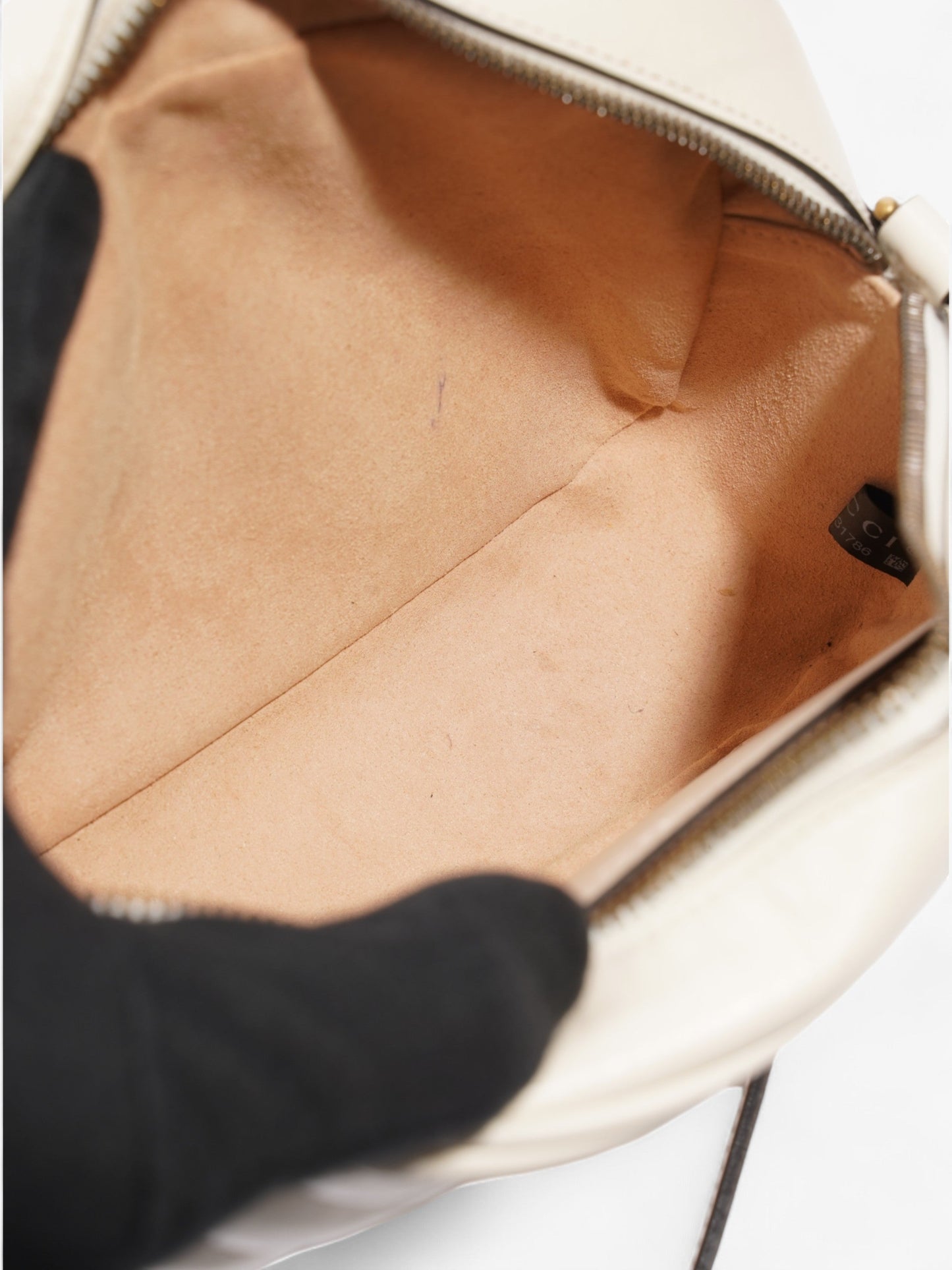 Gucci Marmont Zip White Matelasse Leather Small