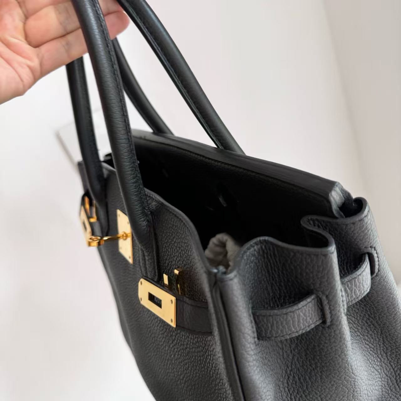 Pre-owned Certified Hermes Birkin 30 Black Togo Leather Golden Hardware, 2013 [Q], w/ dust bag, lock&key, raincoat