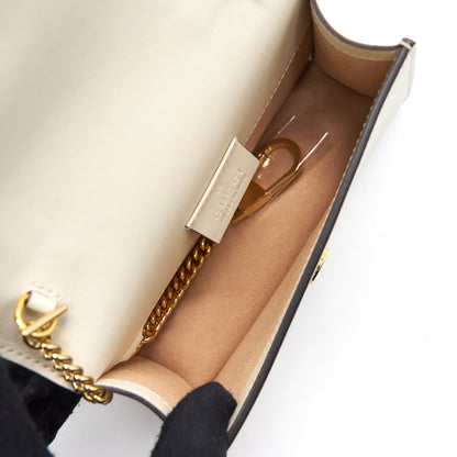 Gucci Sylvie Super mini Bag white with