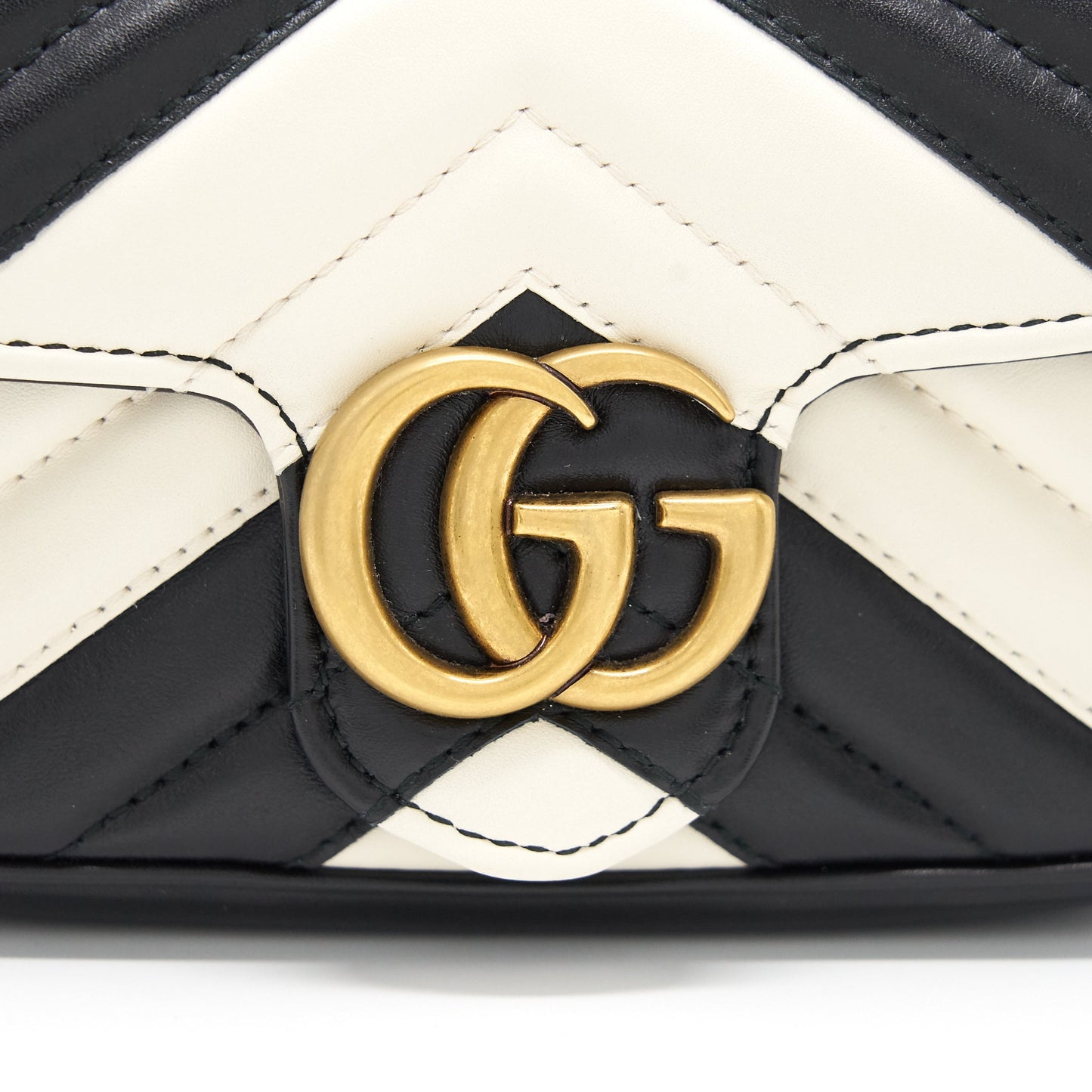 Gucci Marmont Super Mini Black and White