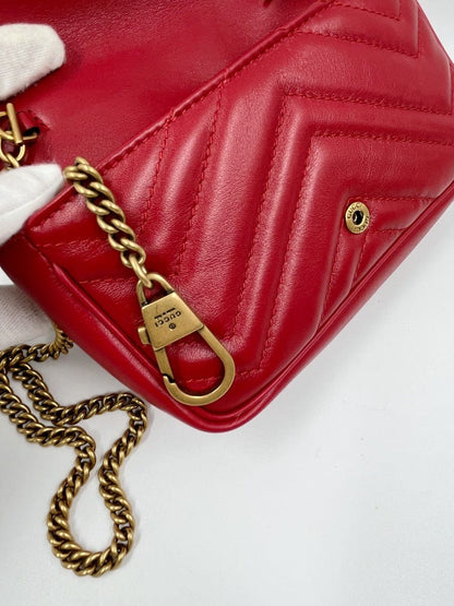 Gucci GG Marmont Super Mini Bag