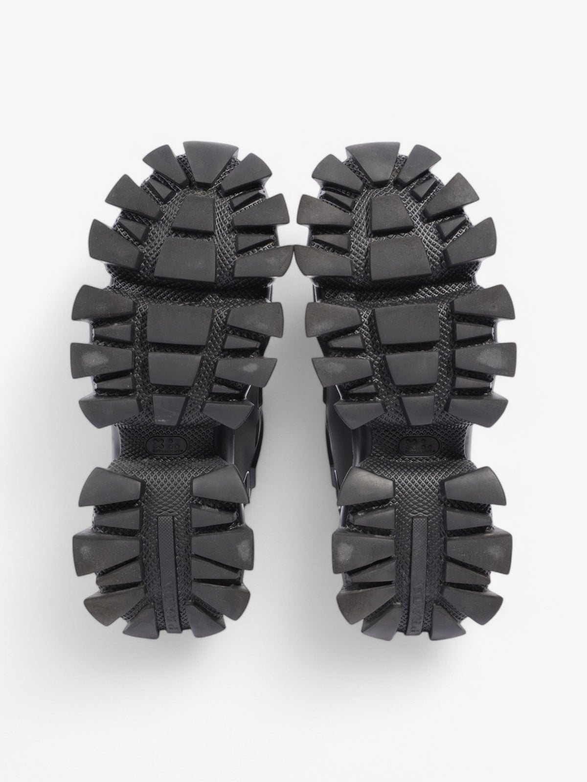 Prada Cloudbust Thunder  Black / Red Mesh EU 39 UK 6