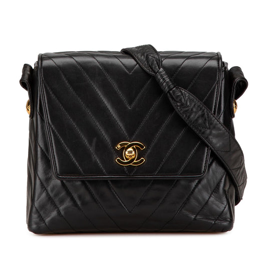 Chanel CC Chevron Lambskin Flap (SHG-heVP0G)