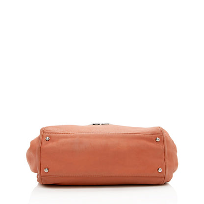Chanel Elegant Shoulder Bag 9