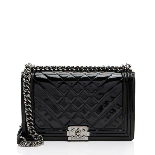 Chanel Chevron Patent Leather New Medium Boy Bag (SHF-NB6JRi)