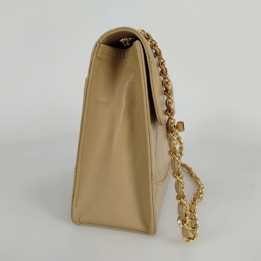 CHANEL Chanel Chanel Timeless Classica turn lock bag in beige leather
