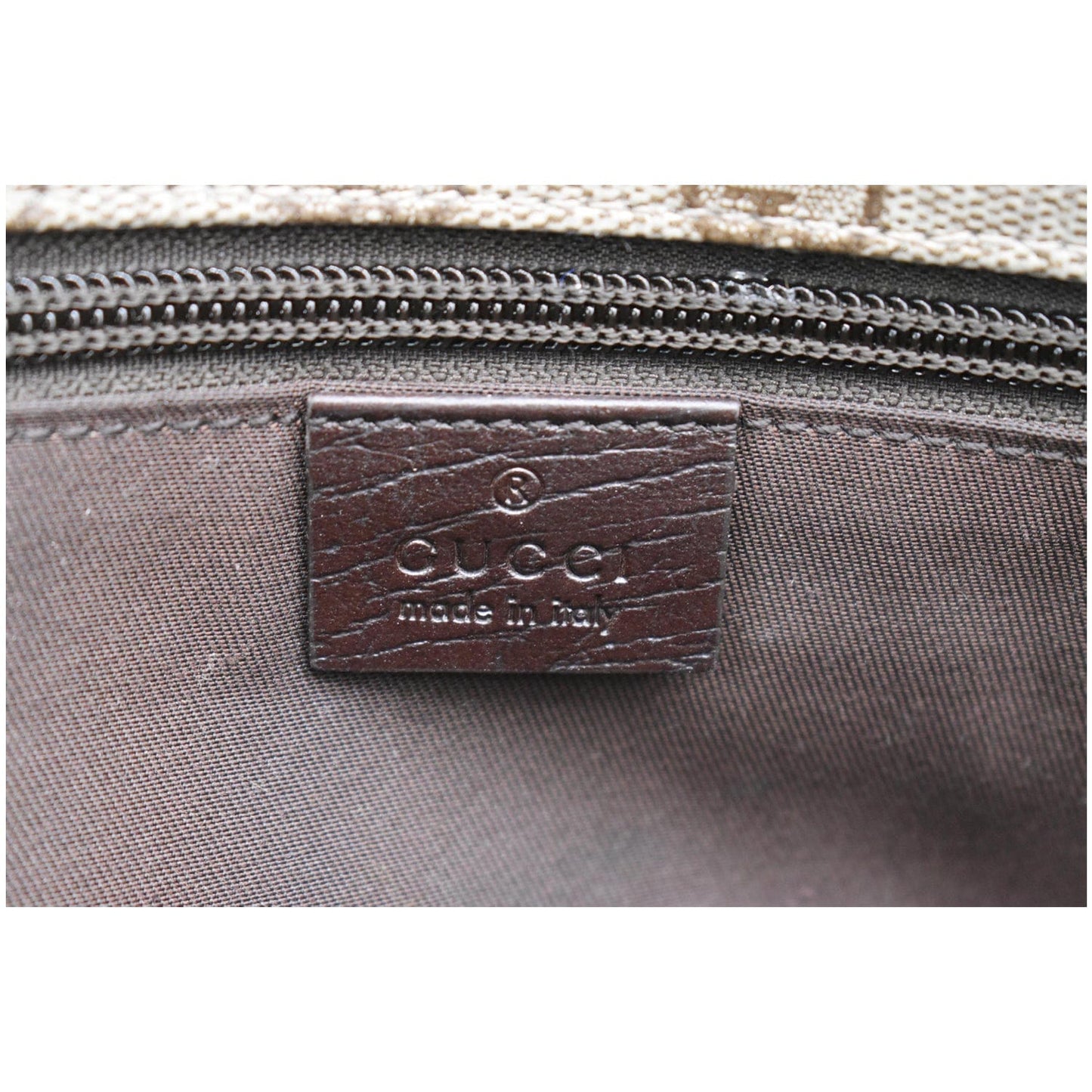 GUCCI GG Vintage Web Canvas Messenger Bag Beige/Ebony 189748