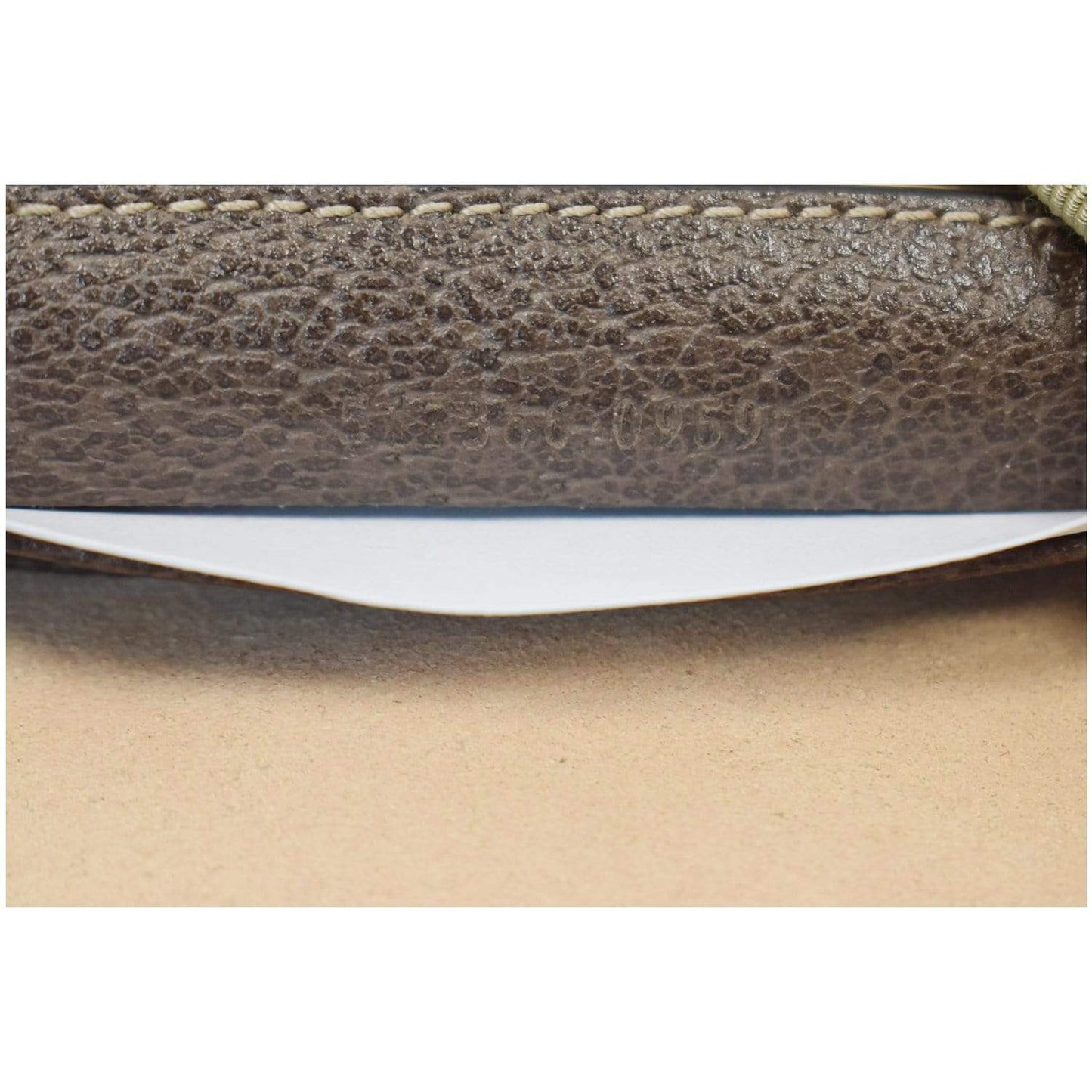 GUCCI Ophidia GG Supreme Monogram Phone Case Wristlet Brown 517366