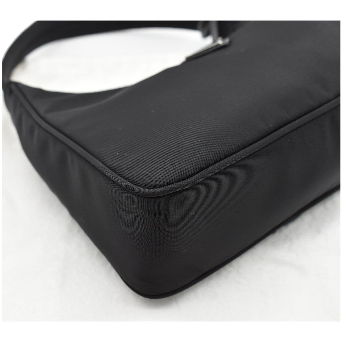 PRADA Re-Edition 2000 Mini Nylon Shoulder Bag Black