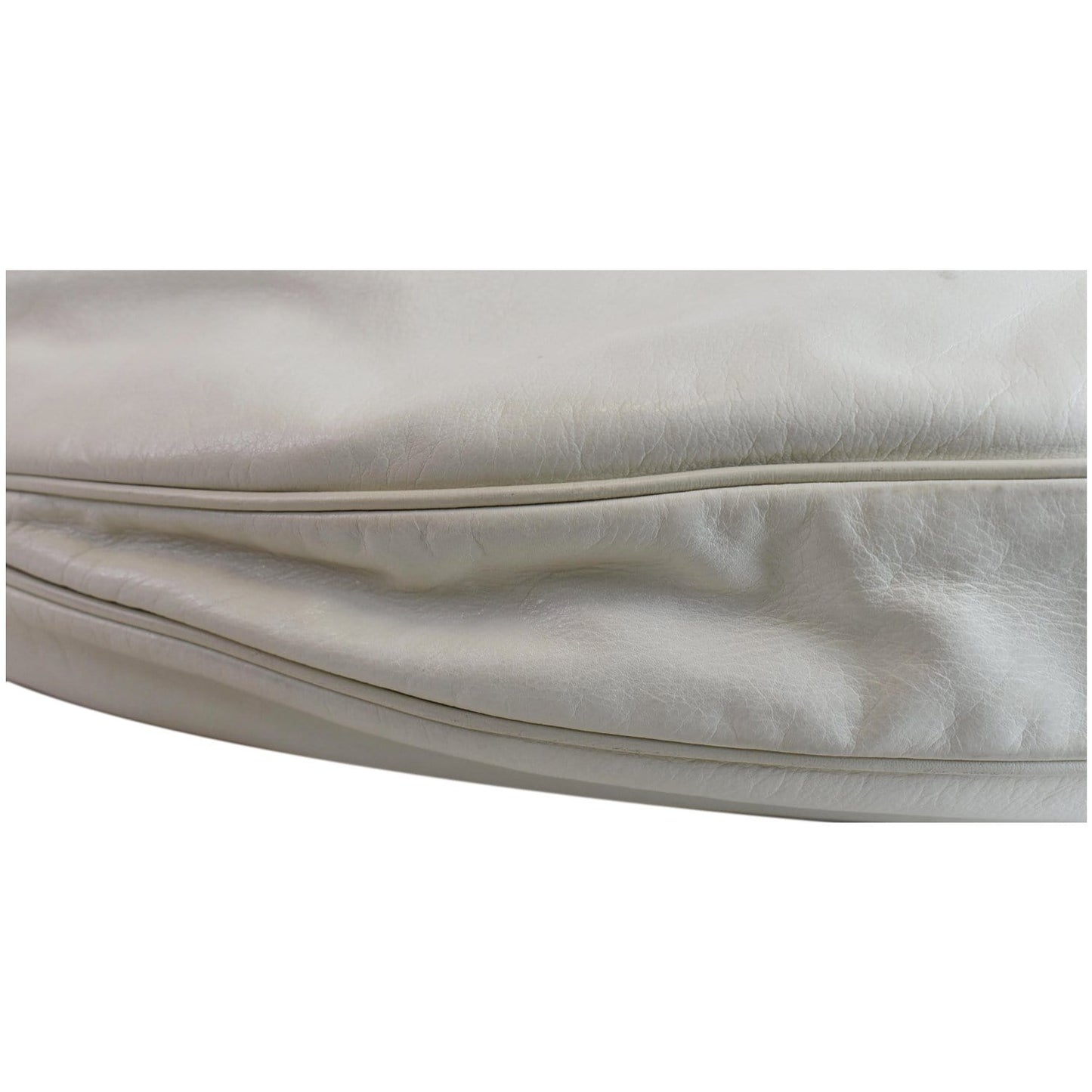 GUCCI Duchessa Leather Hobo Bag Ivory 181492
