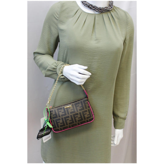 FENDI Spalmati Zucca Pochette Pouch Fuchsia