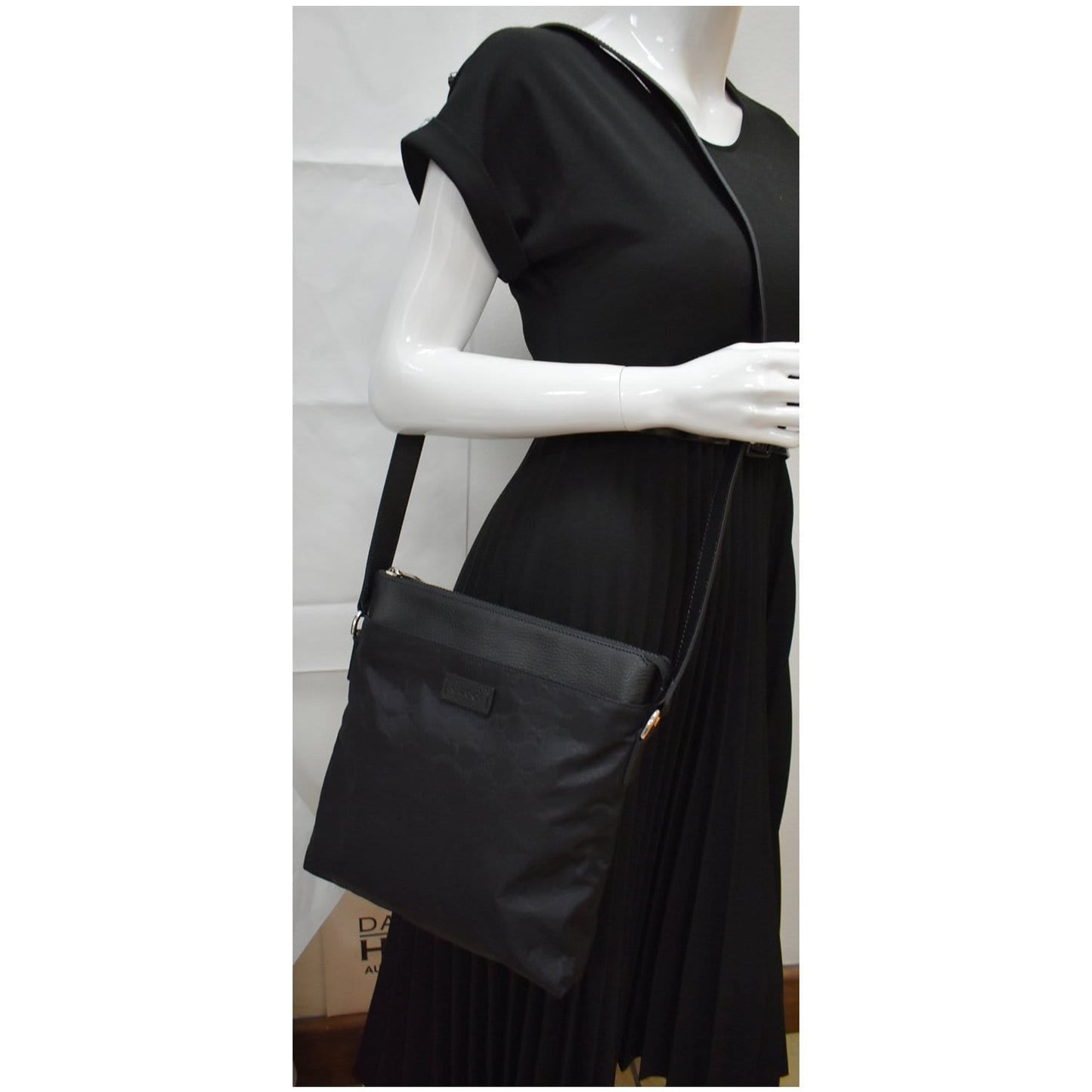 GUCCI GG Monogram Nylon Small Messenger Bag Black 510342