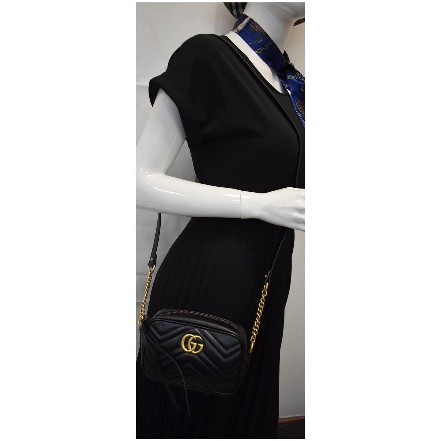 GUCCI GG Marmont Matelasse Mini Leather Crossbody Bag Black 448065
