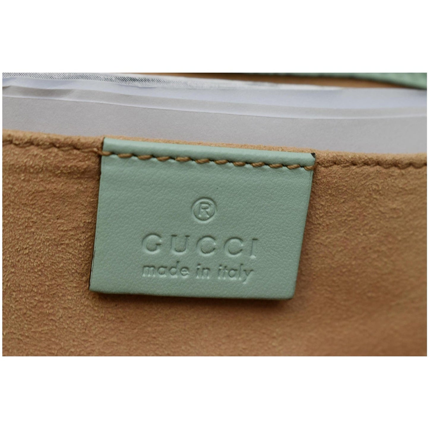 GUCCI GG Marmont Mini Matelasse Leather Crossbody Bag Bright Green 446744
