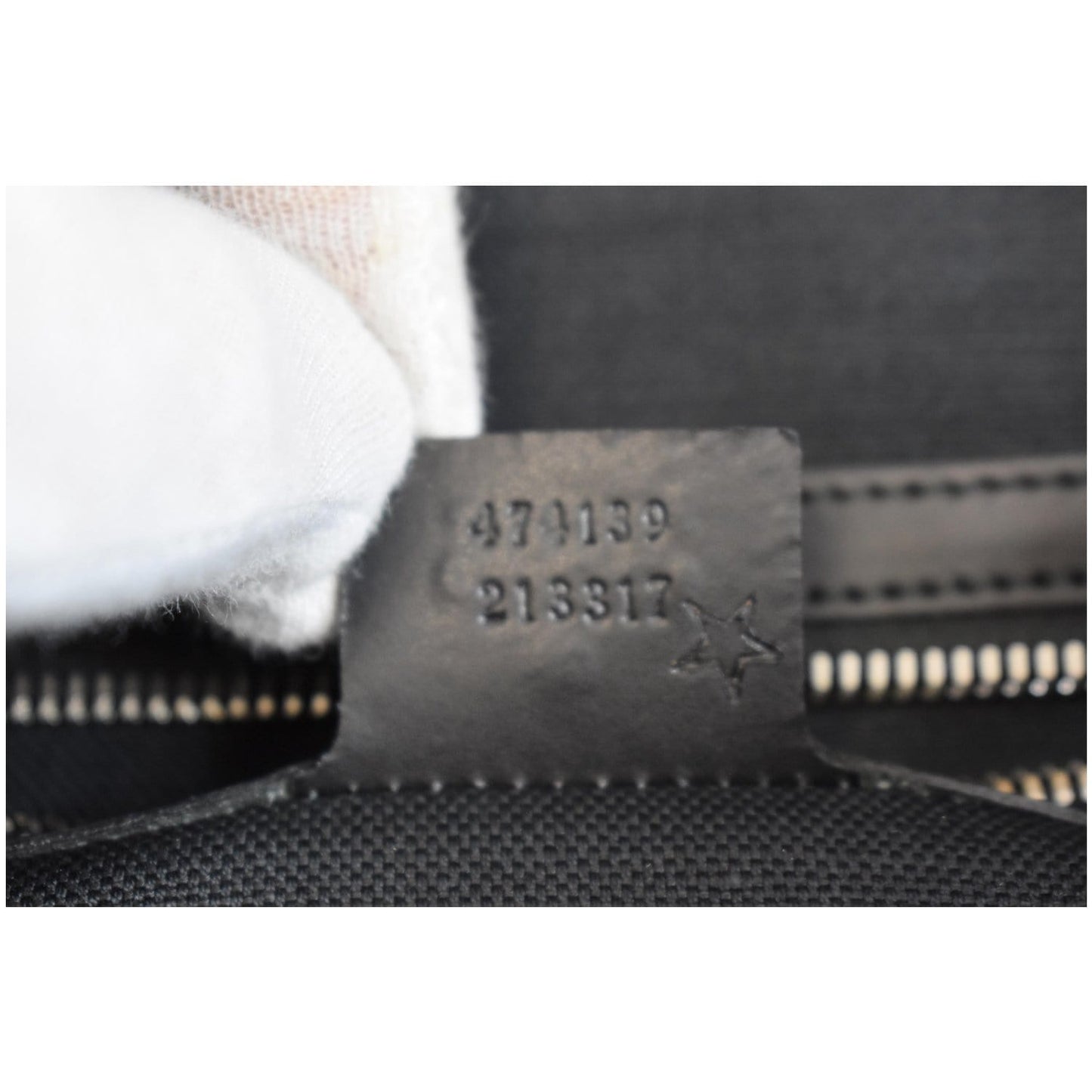 GUCCI GG Supreme Web Messenger Bag Black 474139