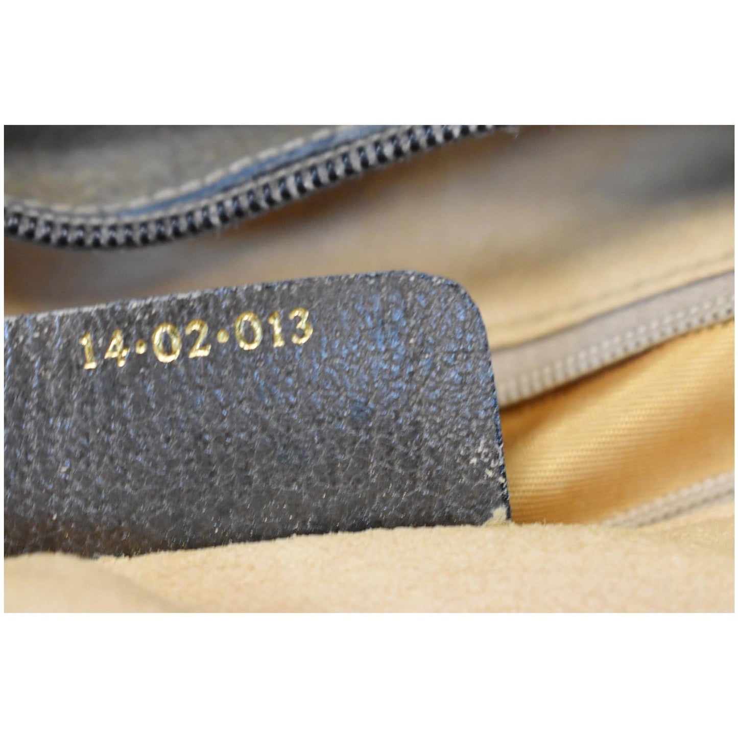 GUCCI Vintage Web Detail GG Canvas Shoulder Bag Beige 14.02.013