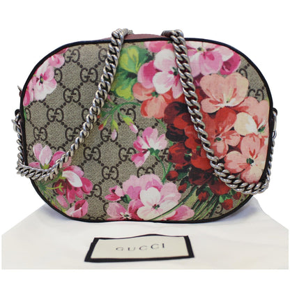 GUCCI GG Supreme Monogram Blooms Print Mini Chain Crossbody Bag Beige