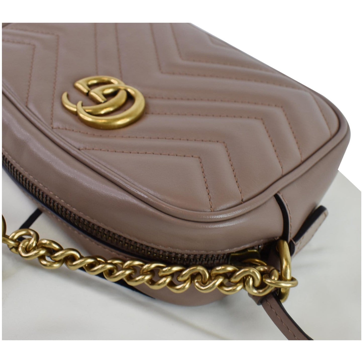 GUCCI GG Marmont Matelasse Mini Leather Crossbody Bag Dusty Pink 448065