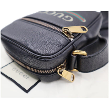 GUCCI Logo Grained Calfskin Leather Messenger Bag Black 574803