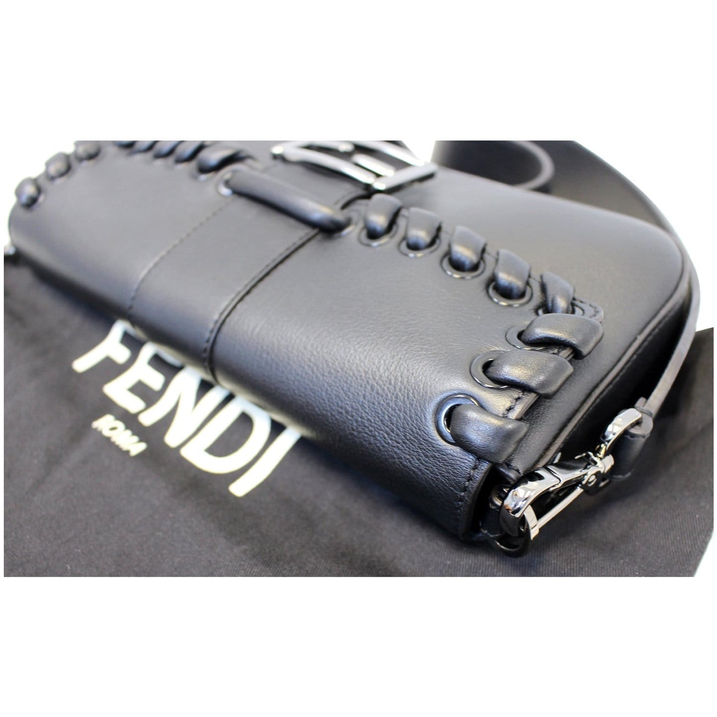 FENDI BAGUETTE Black Leather Shoulder Bag