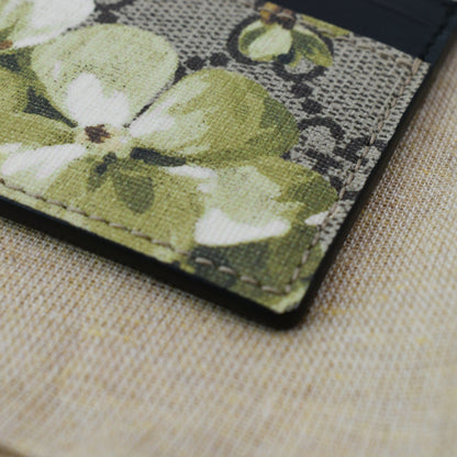 GUCCI Blooms GG Supreme Monogram Card Case Beige 409461