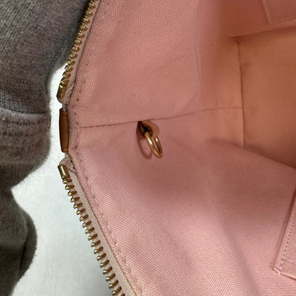 Handbag Designer By Louis Vuitton  Size: Large