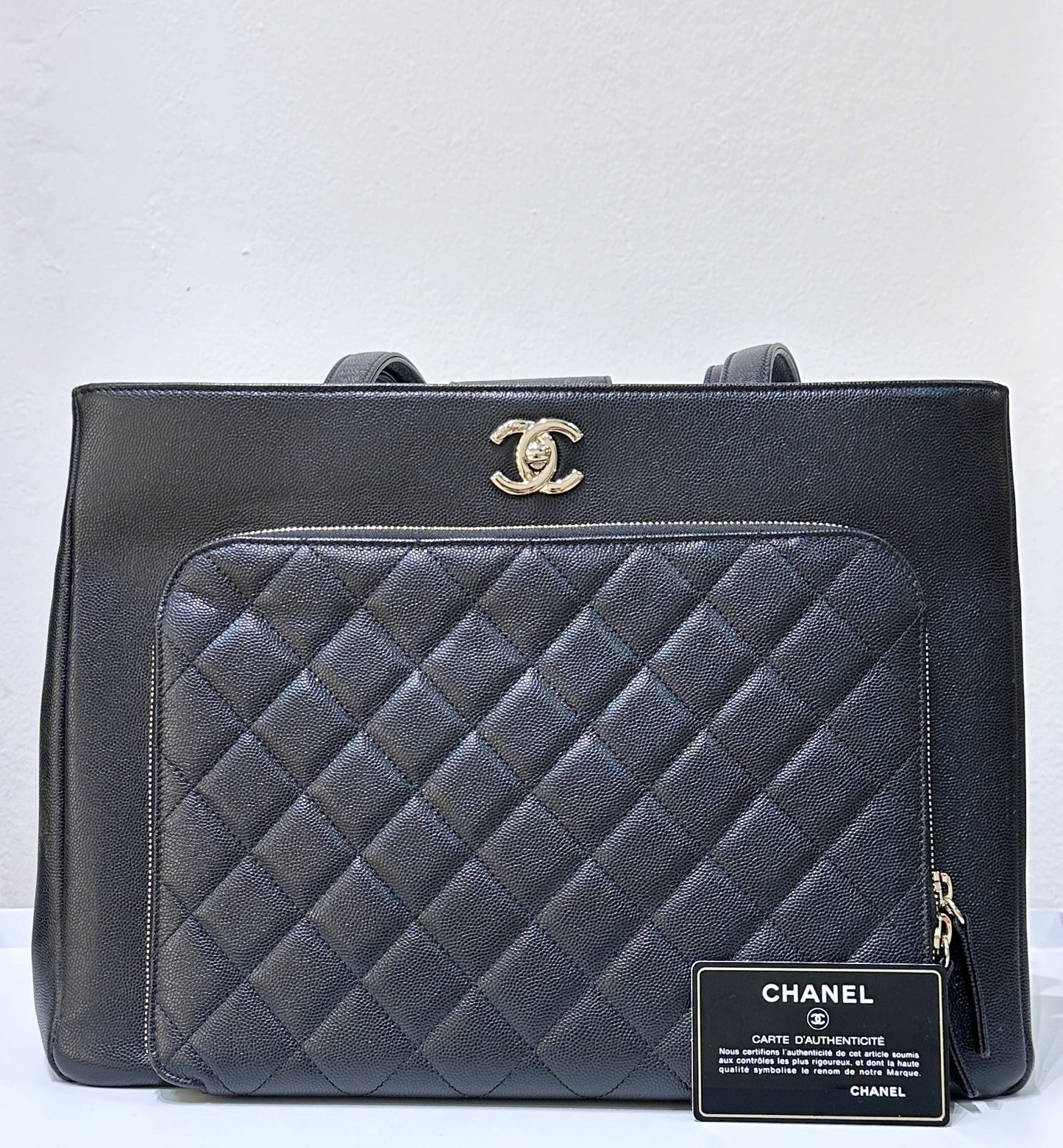 Chanel Black Elegant Tote Bag 5