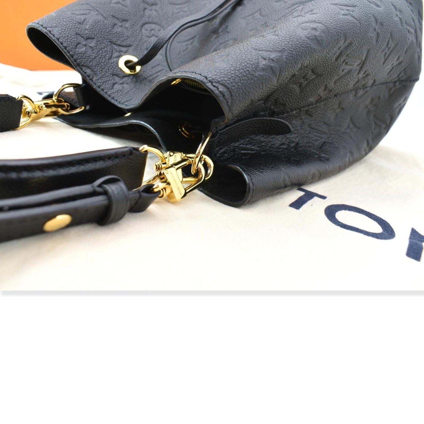 LOUIS VUITTON NeoNoe MM  Monogram Empreinte Shoulder Bag Black