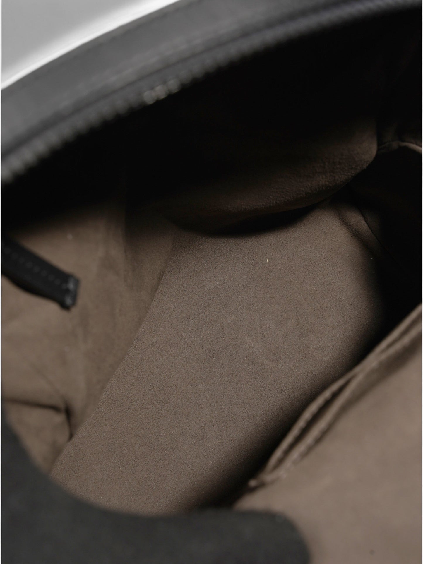 Gucci GG Retro Backpack GG Supreme Coated Canvas