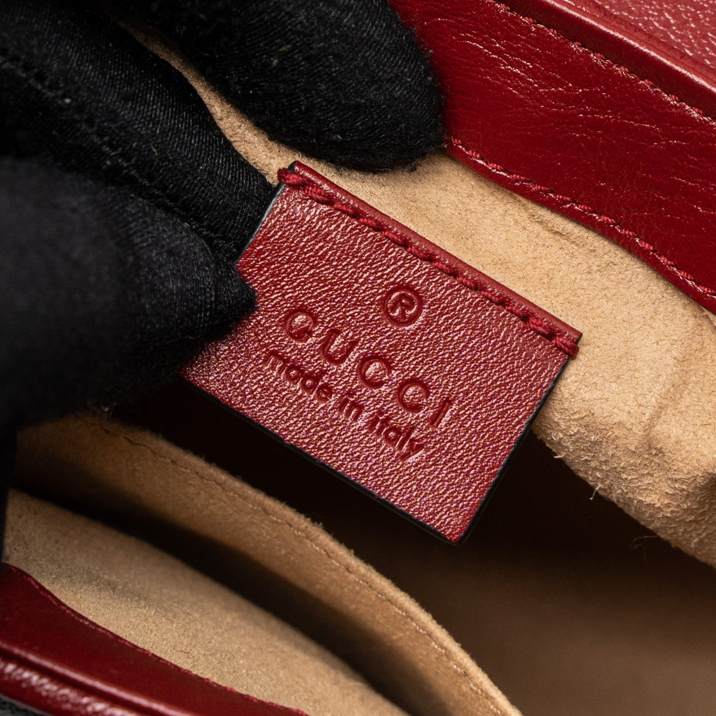 Gucci GG Marmont Mini Top Handle Bag Calfskin Black/Red