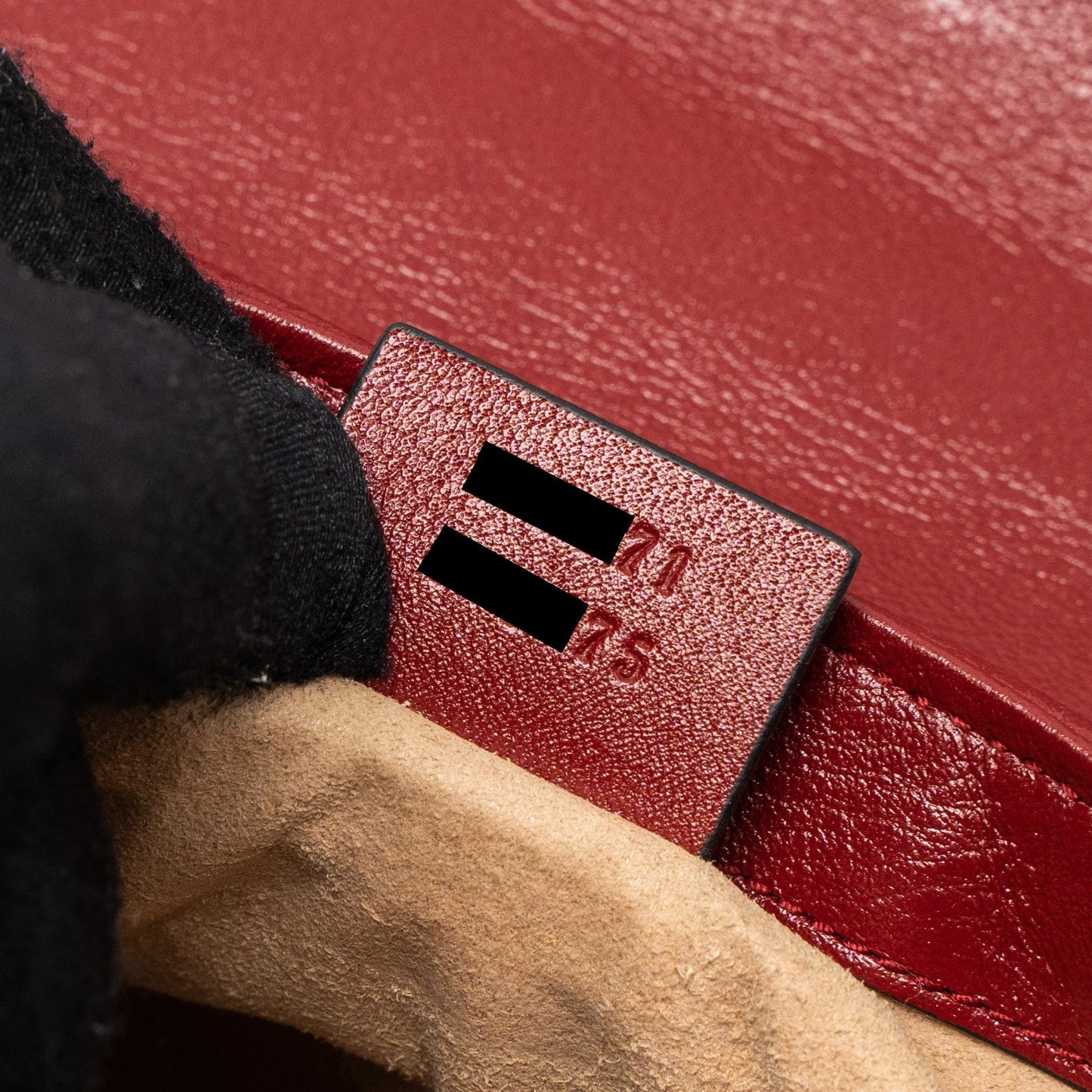 Gucci GG Marmont Mini Top Handle Bag Calfskin Black/Red