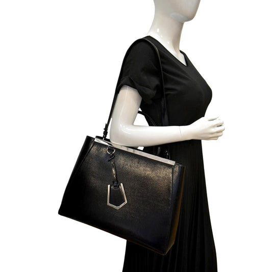 FENDI 2 Jours Patent Leather Shoulder Bag Black