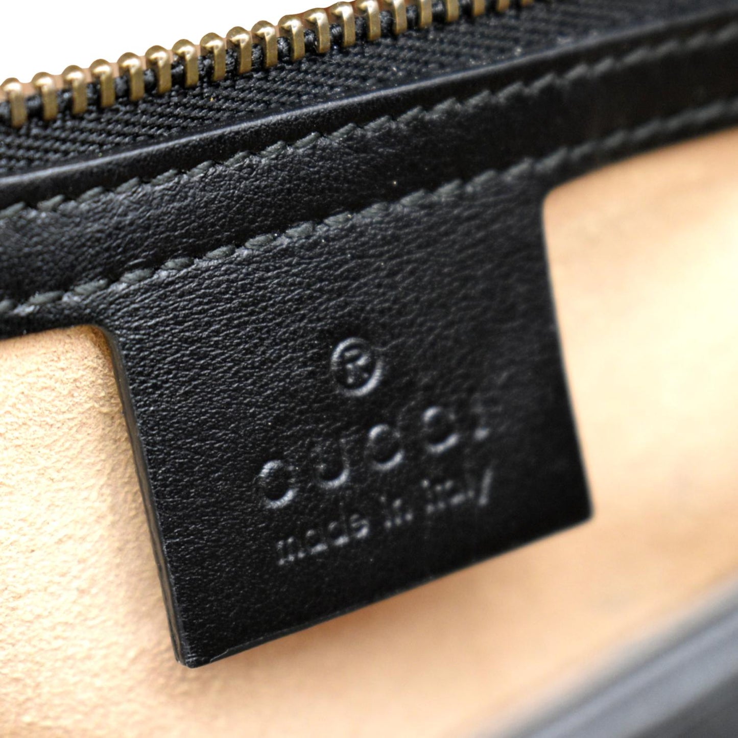 GUCCI GG Marmont Small Matelasse Leather Crossbody Bag Black 443497