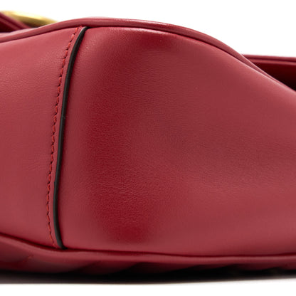Gucci Small GG Marmont Matelasse Shoulder Bag Calfskin Red