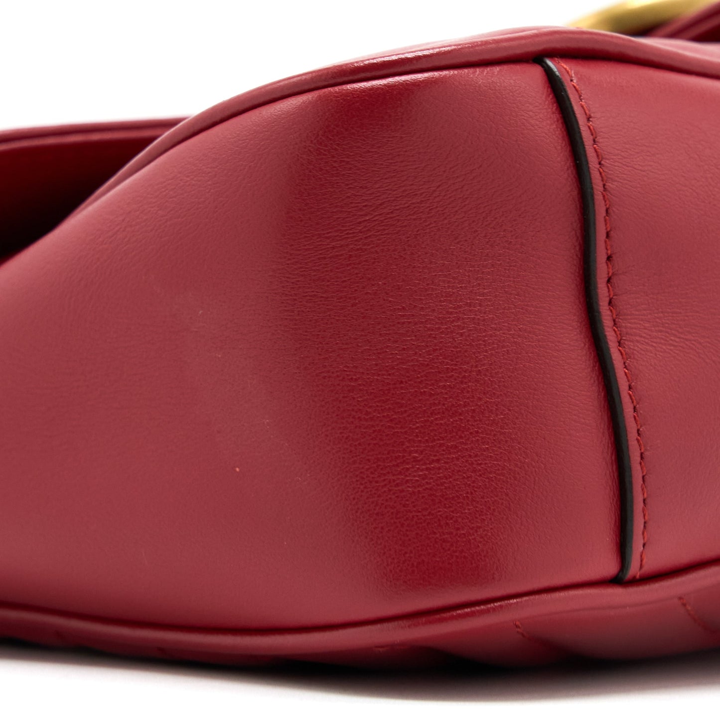Gucci Small GG Marmont Matelasse Shoulder Bag Calfskin Red