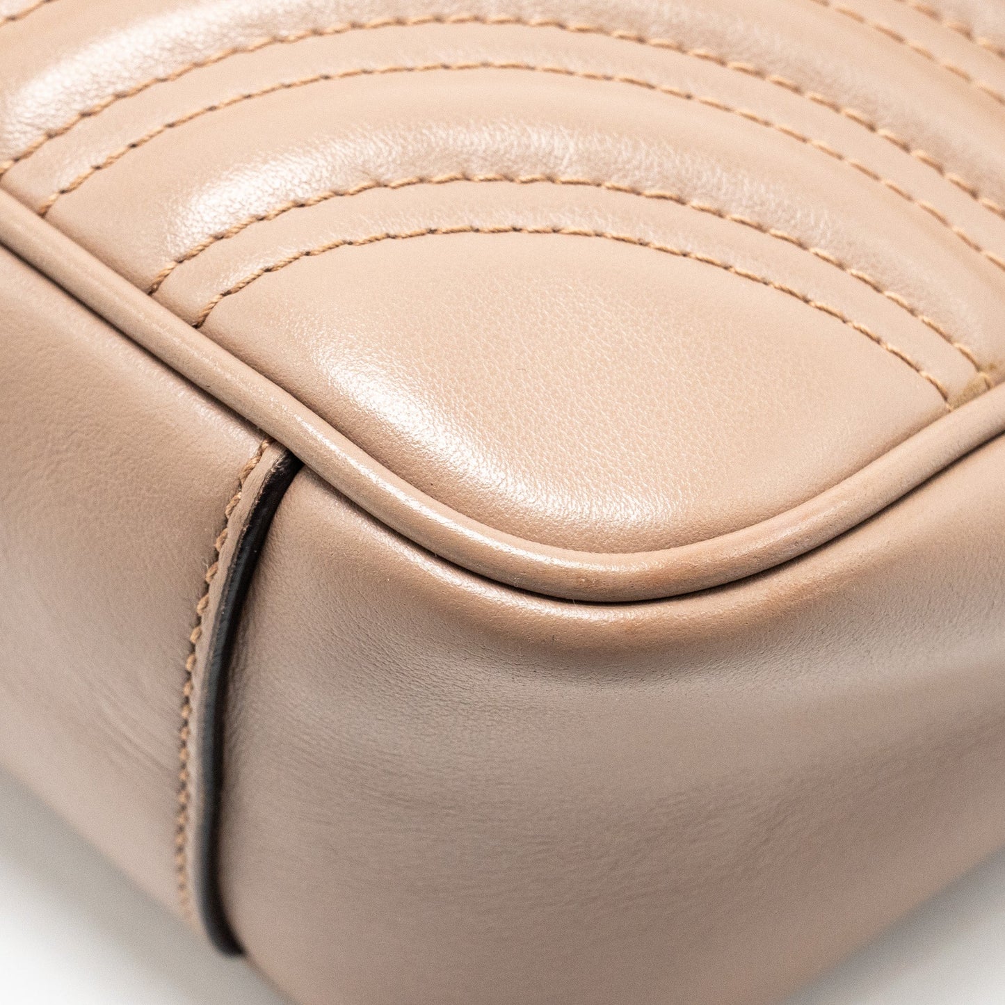 GUCCI Small GG Marmont Shoulder Bag Calfskin Beige